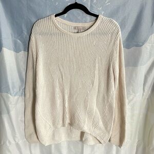 ⭐️Oversized cream knit sweater, banana republic